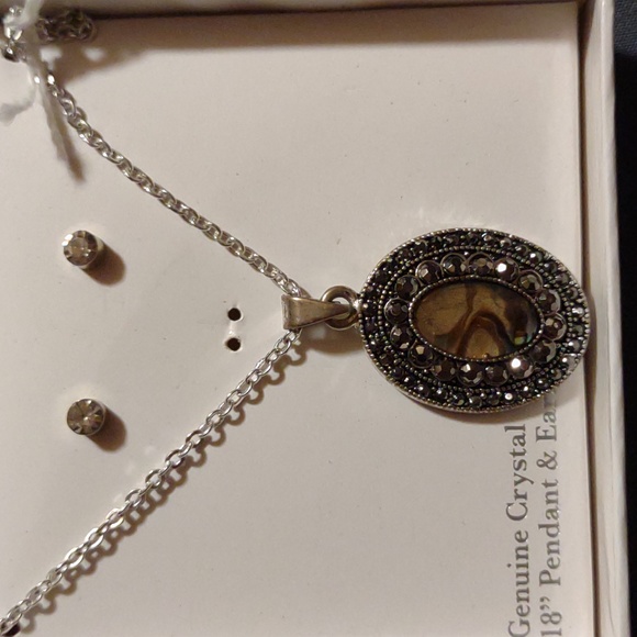 Necklace and Earring Set - Picture 1 of 3